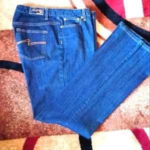 💖🛍️  BRAND NEW ANISETTE JEANS,  SIZE 16